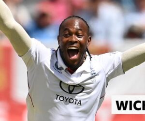 Archer removes debutant Weatherald in first over