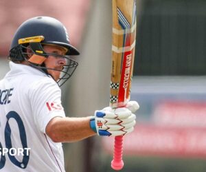 The Ashes: Ollie Pope set to remain at three in England team for first Test