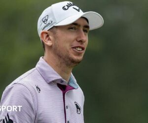 Hong Kong Open: Tom McKibbin continues to lead after third round