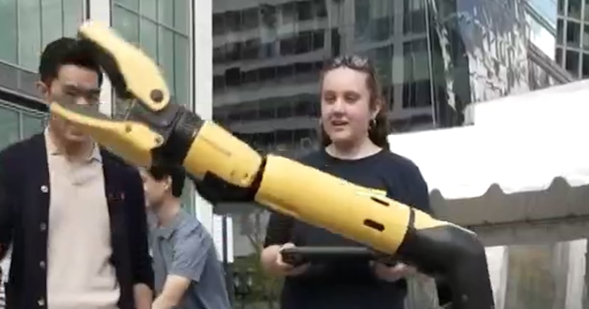 Boston expo showcases latest in robotics