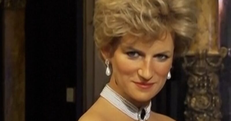 Princess Diana wax figure unveiled in Paris