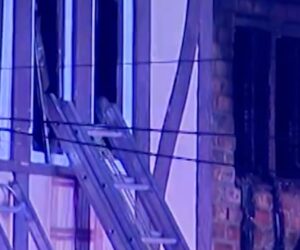 Two sisters die saving disabled dad from Thanksgiving fire