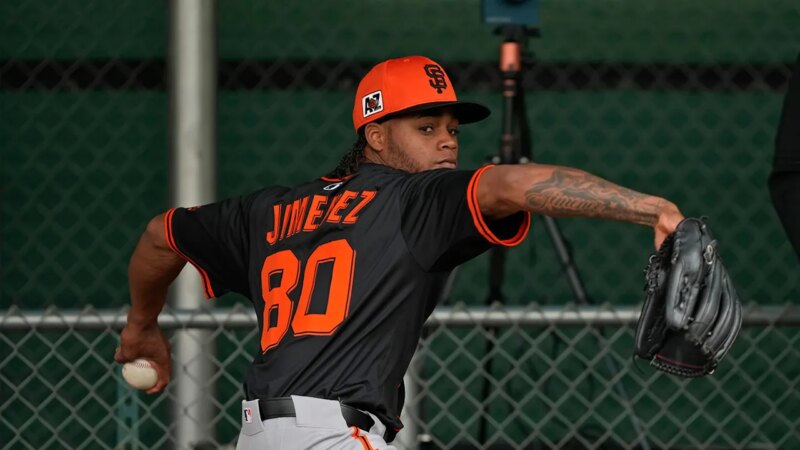 MLB prospect, 24, fighting for life after deadly crash in Dominican Republic