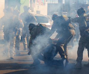 Federal appeals court halts Chicago immigration agents’ use of force restrictions