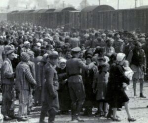 Auction of Holocaust-related items cancelled after outcry