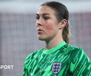 Mary Earps interview: Ex-England goalkeeper says ‘I’ve not written the book to tear anyone down’
