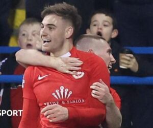 Larne beat Coleraine to go top of Irish Premiership