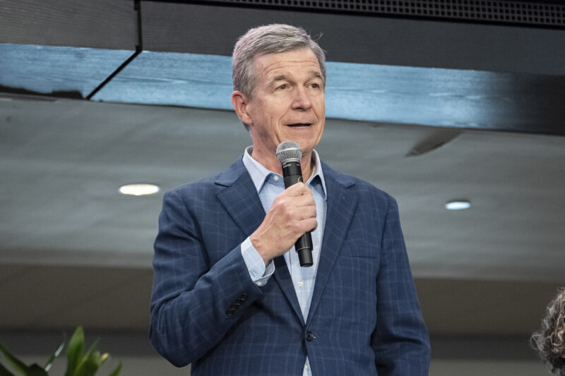 2026 Democrats jump to pan the shutdown deal