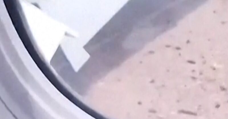 Plane carrying mining minister crashes in Congo