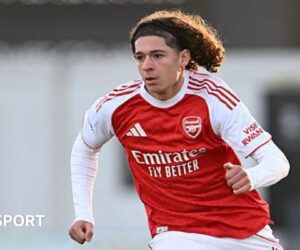 Arsenal: Luis Munoz, 13, becomes youngest Uefa Youth League player