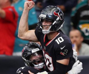 Texans complete stunning 26-point fourth quarter comeback vs Jaguars