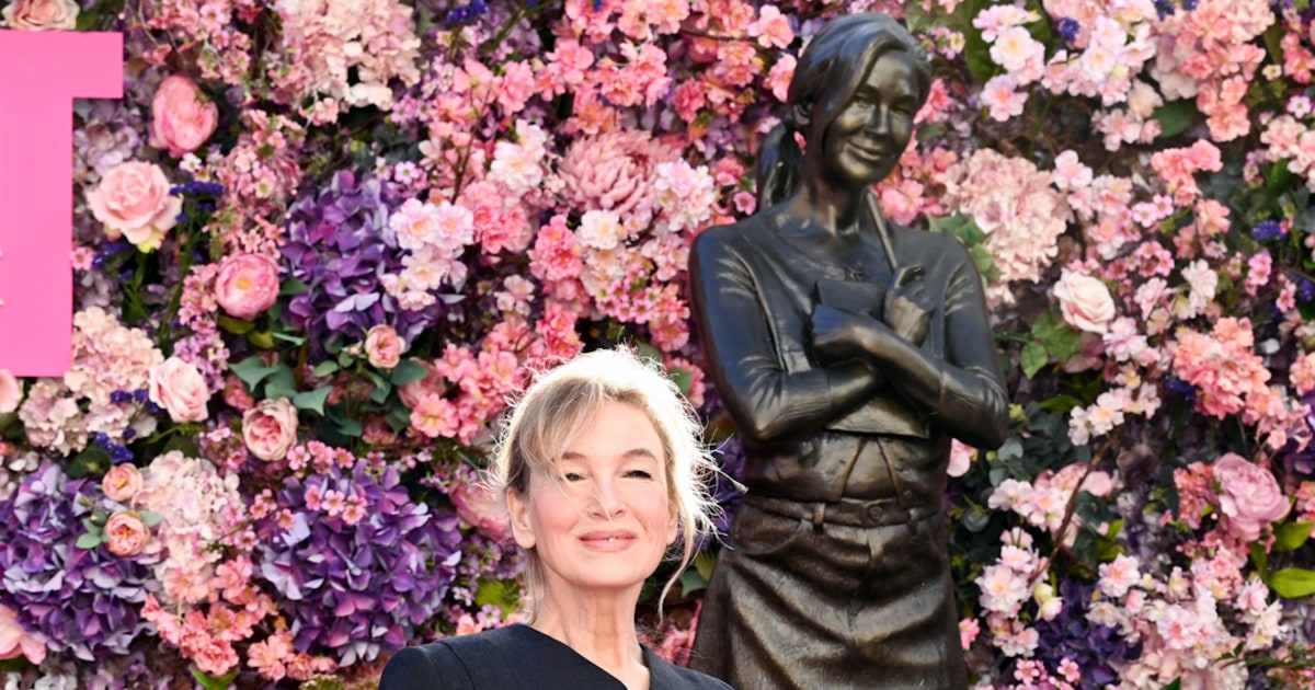 Renée Zellweger unveils Bridget Jones statue in London