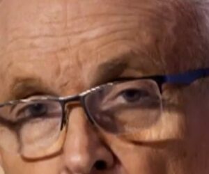 Giuliani, others pardoned for bid to overturn election