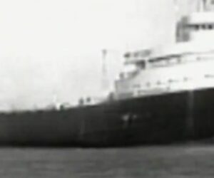 Edmund Fitzgerald sinks on Lake Superior