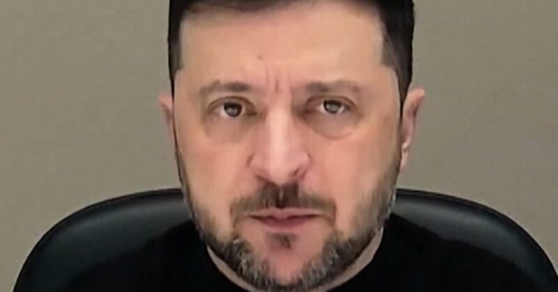 Zelenskyy ready to discuss Ukraine peace with Trump