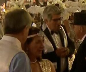 President Trump hosts Mar-a-Lago Halloween party