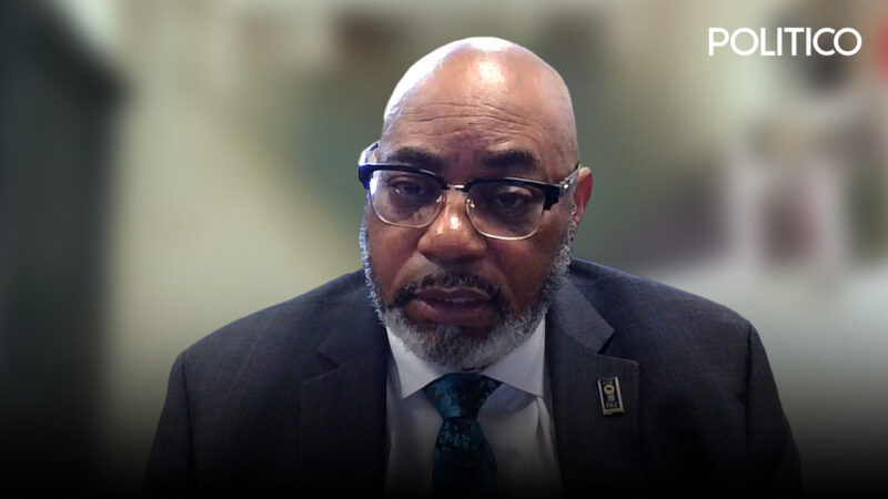 Federal workers' union president says he spoke to Dems after calling for shutdown end