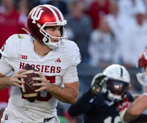 Heisman Trophy predictions: Indiana alum drums up support for Fernando Mendoza