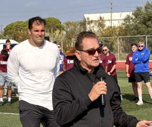 Ex-NFL stars Joe Theismann, Alejandro Villanueva praise league for bringing 'cultural weapon' overseas