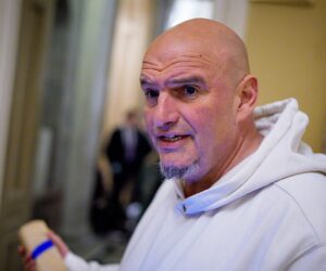 Fetterman receives MAGA support after fall outside Pennsylvania home