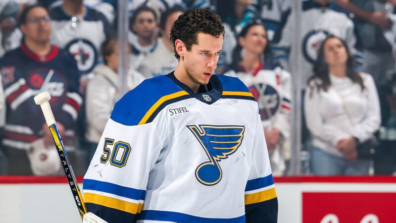 Blues goalie explains viral Alex Ovechkin puck moment