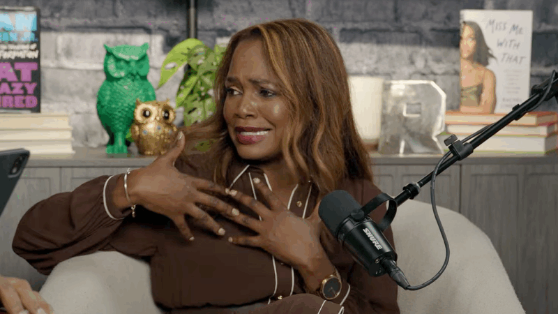 Podcaster challenges KJP claim that broken White House refers to Trump