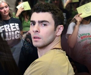 Mangione lawyers claim police may have fabricated mom’s statement about shooting