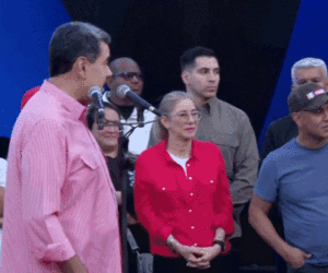 Maduro sings John Lennon’s ‘Imagine’, calling for peace amid US tensions