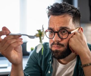 How foods change your body odor for better or worse, according to experts