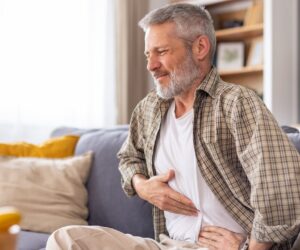 Expert shares 7 essential tips to reduce men’s acid reflux and cancer risk
