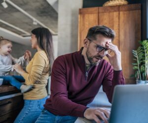 Happiness expert warns ‘workaholism’ can harm relationships, mental health