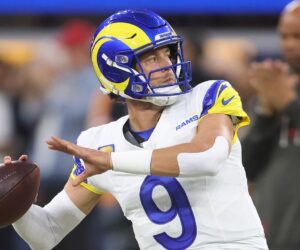 Matthew Stafford finds Davante Adams for two touchdowns in Rams’ win over Bucs