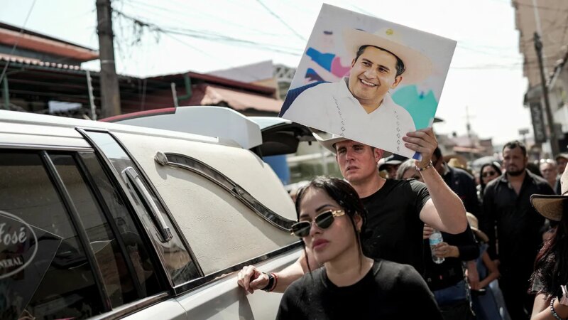 Anti-cartel mayor Carlos Manzo killed at Day of the Dead event in Mexico