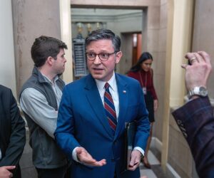 Bill to end longest shutdown in history advances to House-wide vote