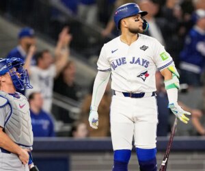 Bo Bichette hits clutch home run in Game 7 of World Series
