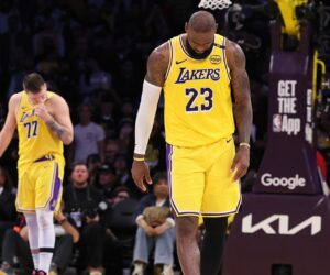 NBA seizes cell phones from teams in illegal gambling investigation