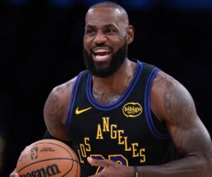 NBA scores: LeBron James scores 11 points in season debut