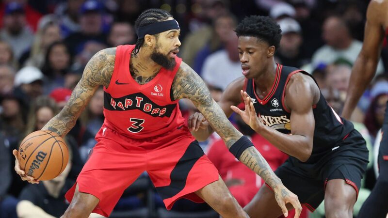 Raptors’ Brandon Ingram spikes water bottle, staffer gets hit in face
