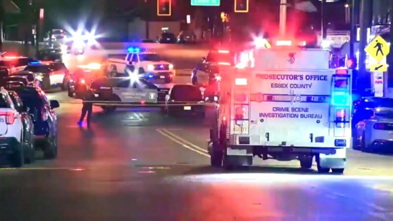 Newark shooting leaves 2 dead, including child, 3 others injured