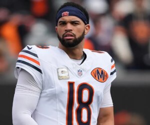 Bears’ Caleb Williams records first TD catch