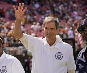 Browns great Bernie Kosar gets new liver