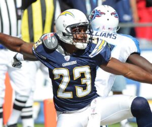 Ex-NFL star Quentin Jammer defends women