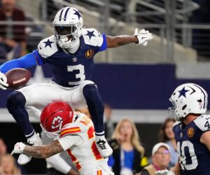 NFL scores: Cowboys’ George Pickens sets up win for team over Chiefs