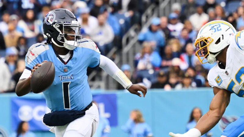 Titans’ Cam Ward gets glowing review from traded defensive lineman