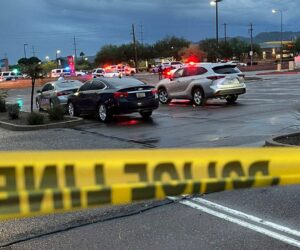 Arizona shooting leaves 1 dead, 3 others shot in Phoenix: police