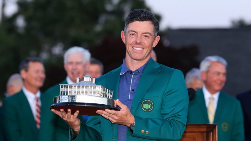 Rory McIloy told wife to ‘punch’ him if he complains about wearing green jacket