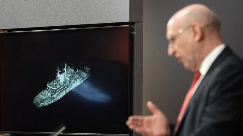 UK tracks Russian spy ship Yantar, warns Putin