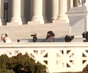 Supreme Court appears skeptical of tariffs argument