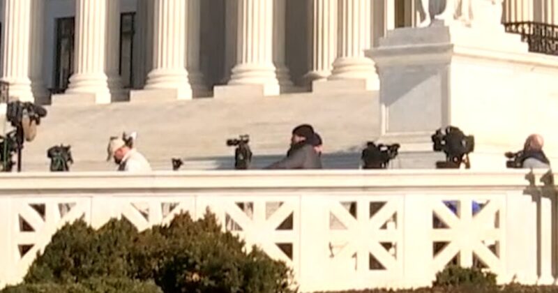 Supreme Court appears skeptical of tariffs argument