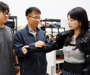 South Korea breakthrough turns fabric into wearable robot muscles